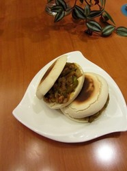 榨菜肉末火烧