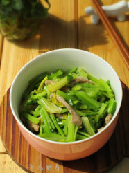 芹菜炒肉丝