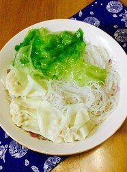 生菜云吞粉