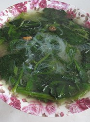 淡菜菠菜汤