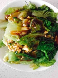 蒜香蚝油生菜