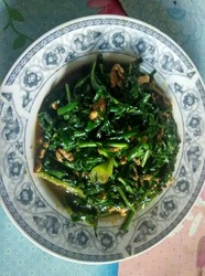 韭菜炒肉丝