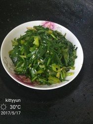 韭菜炒青椒
