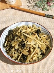 咸白菜炒笋丝