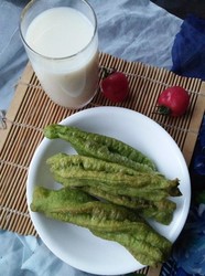 早餐--菠菜汁油条