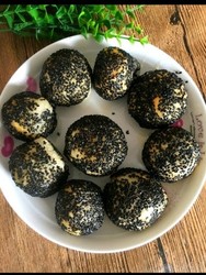 油炸芝麻球