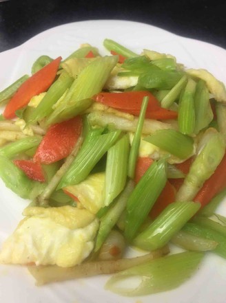 茴香根炒鸡蛋