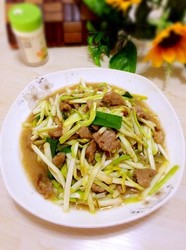 韭黄炒肉