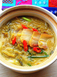 酸菜炖腊五花肉