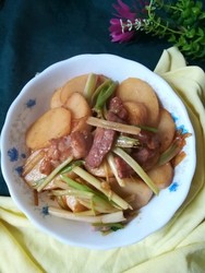 香芹炒粉利