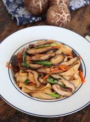 香菇炒面