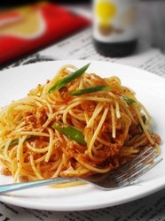 肉末泡菜意面