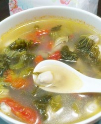 酸菜生蚝汤