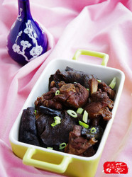 松蘑炖鸭腿
