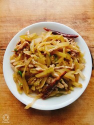 肉丝榨菜