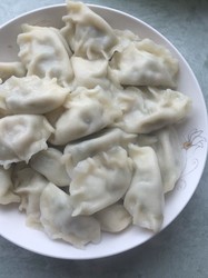 木耳香芹水饺