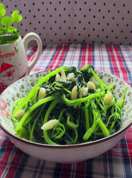 蒜香苋菜