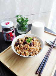香辣香菇酱炒饭