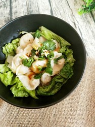 拌馄饨