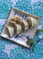 酸菜蒸饺