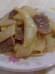 白菜梗炒肉