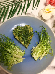 苦菊爱心煎蛋