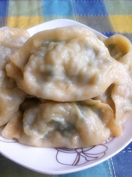 白菜韭菜猪肉蒸饺