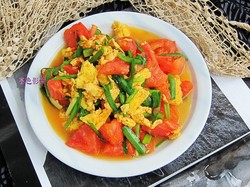 西红柿韭菜炒鸡蛋