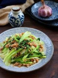 肉末小油菜