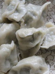 茴香苗猪肉饺子
