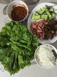 生菜包饭