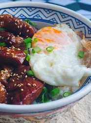 照烧猪肉盖饭
