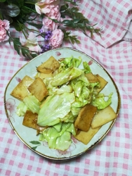 鱼豆腐炒包菜