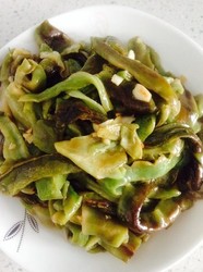蒜香莴笋干