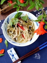 酸菜肉丝面