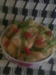 香菜烧面筋