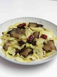包菜炒腊肉