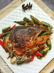 煎焗三文鱼头