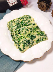 【菠菜蛋饼】