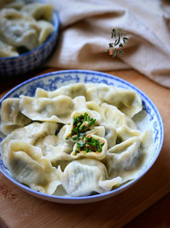 韭菜西葫猪肉饺子