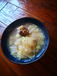 大骨头炖白菜粉条