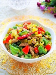 双椒酸菜肉末