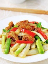 酸白菜炒油渣