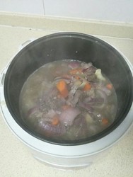 新疆羊肉抓饭