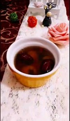 罗汉果桂圆红枣枸杞汤