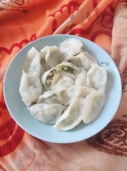 虾皮韭菜水饺