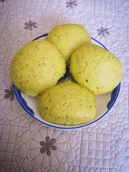 菠菜汁大馒头