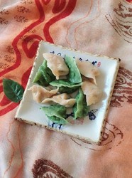 色彩饺子