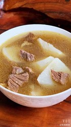 牛腩萝卜汤