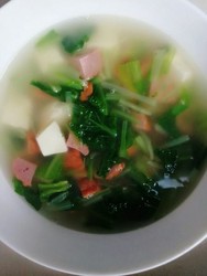 小白菜肉丸豆腐汤